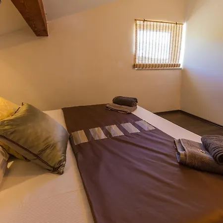 Apartment Apartman Weitzenfeld Selce
