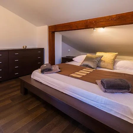 Apartment Apartman Weitzenfeld